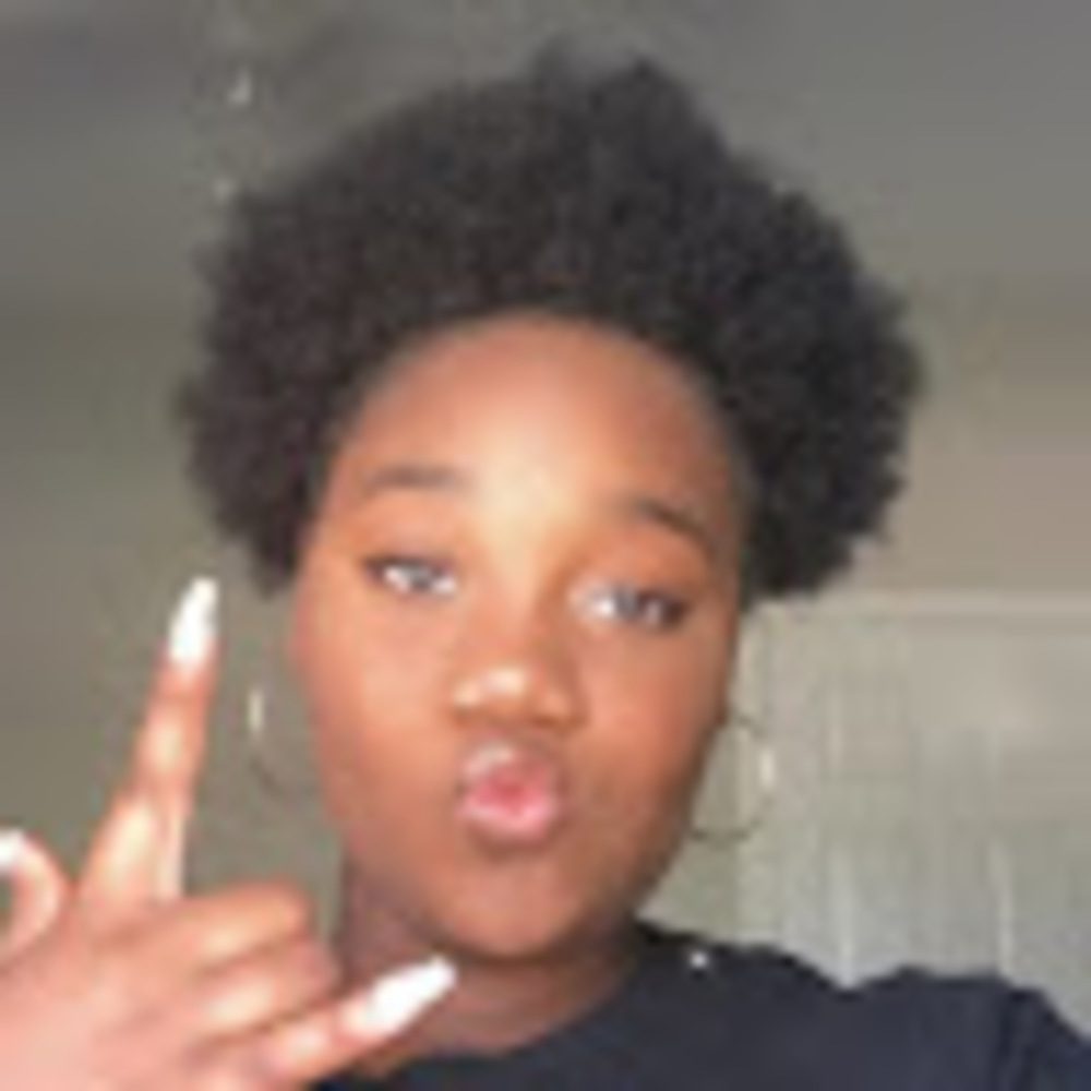 Meet your Posher, Kamya